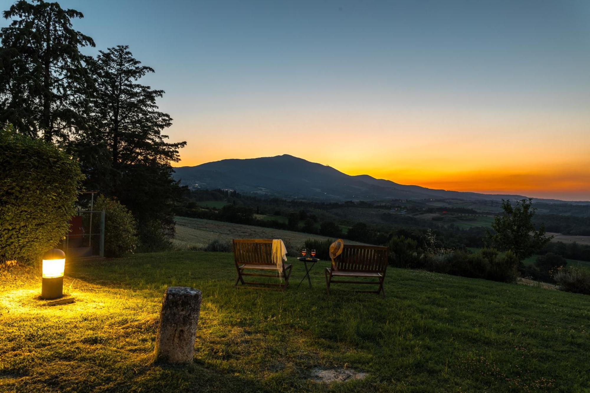 Agriturismo Spazzavento Palazzone エクステリア 写真