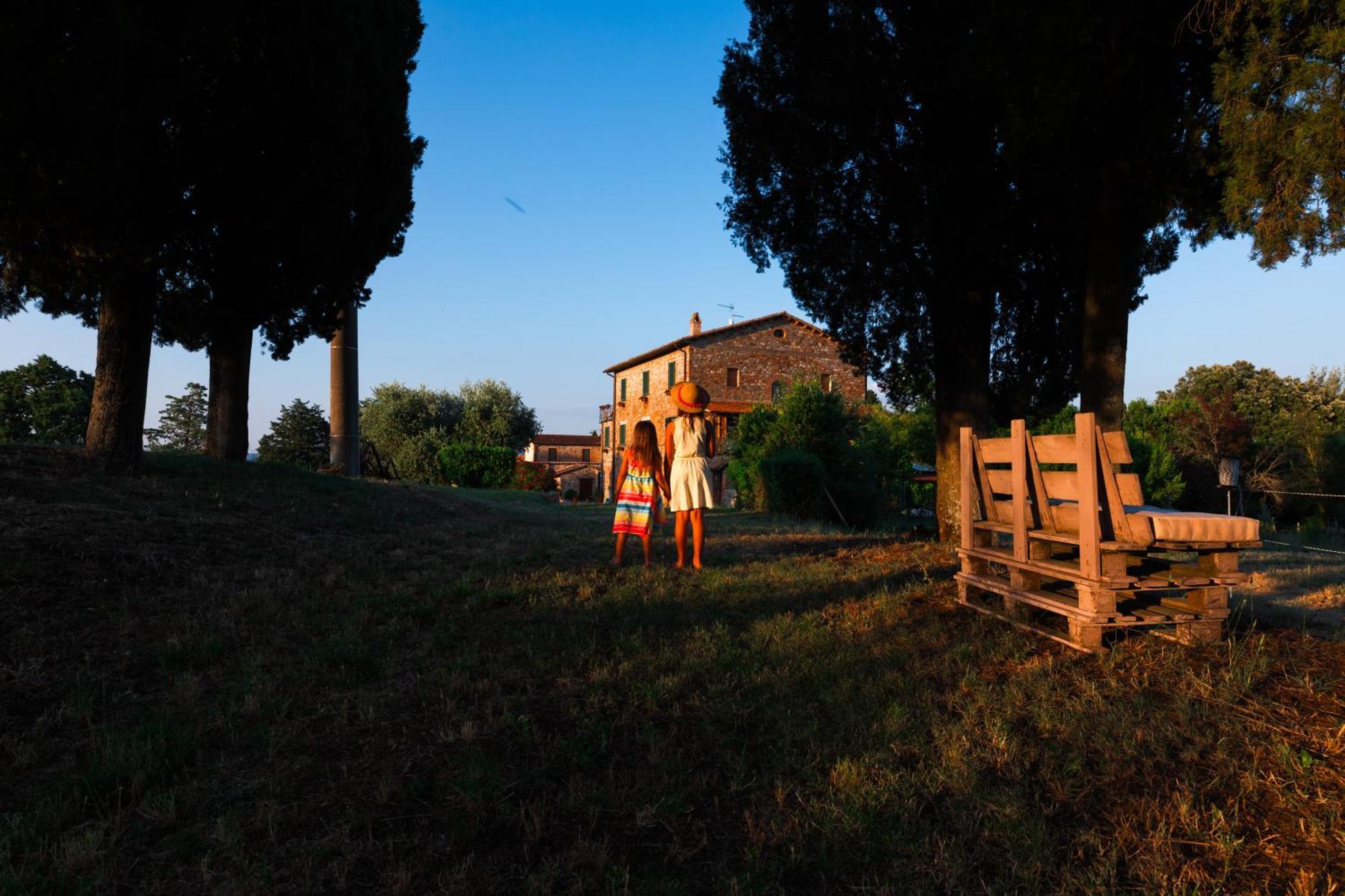 Agriturismo Spazzavento Palazzone エクステリア 写真